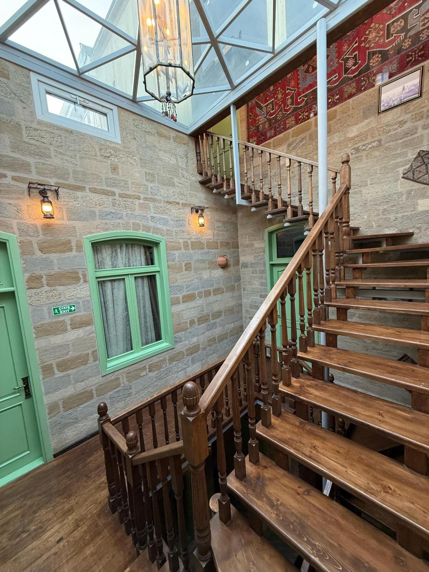 Sazeli Old Baku Hotel Kültér fotó