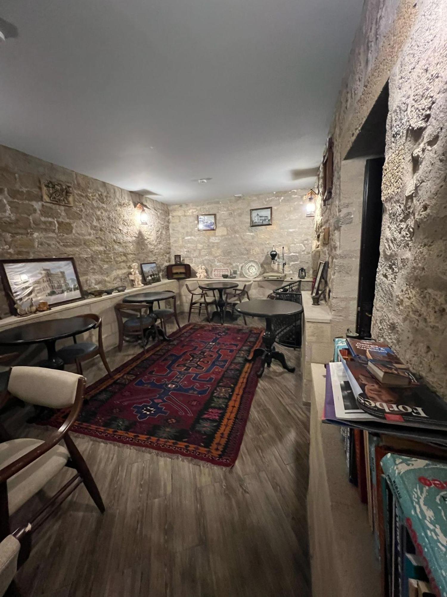Sazeli Old Baku Hotel Kültér fotó